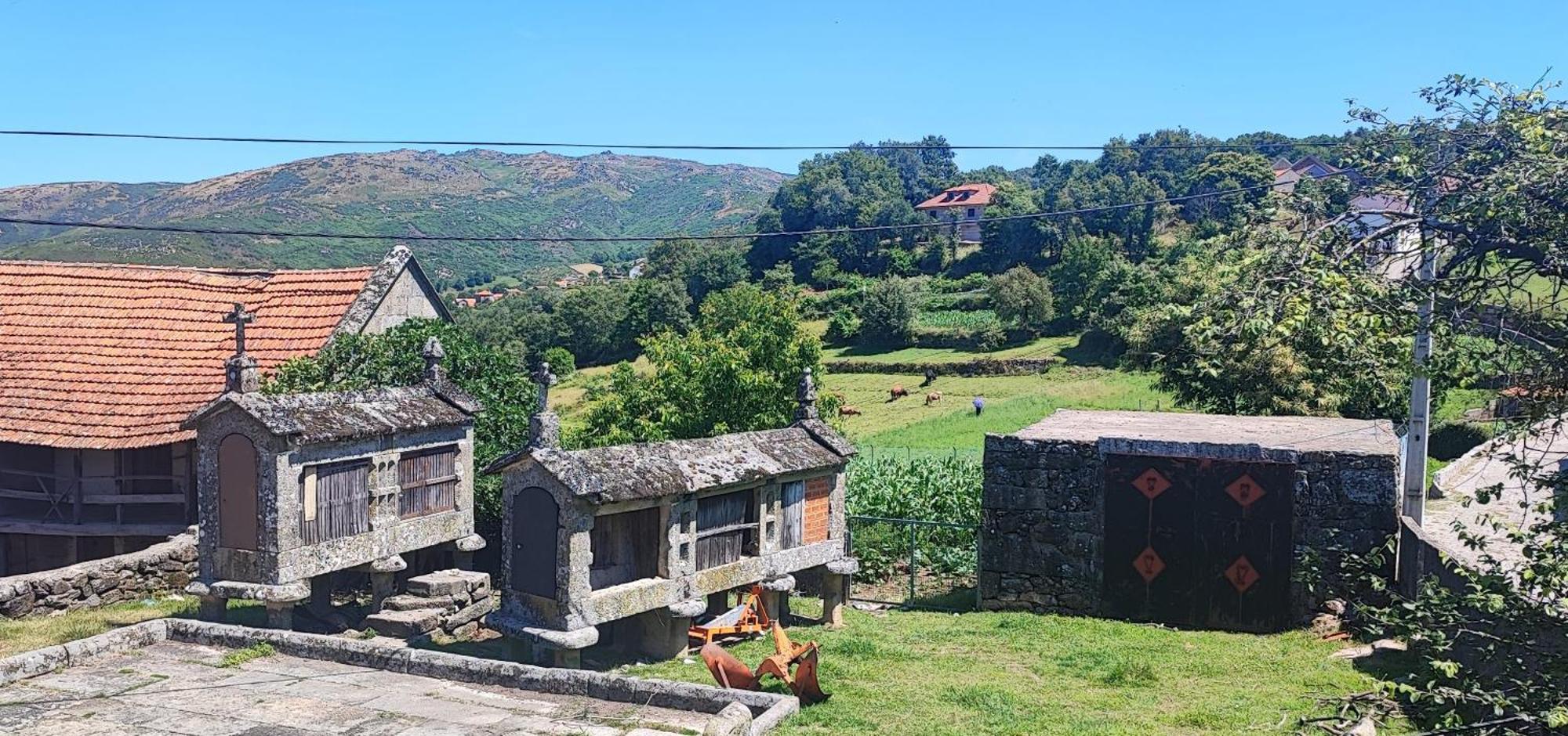 Villa Pé na Aldeia à Outeiro  Extérieur photo